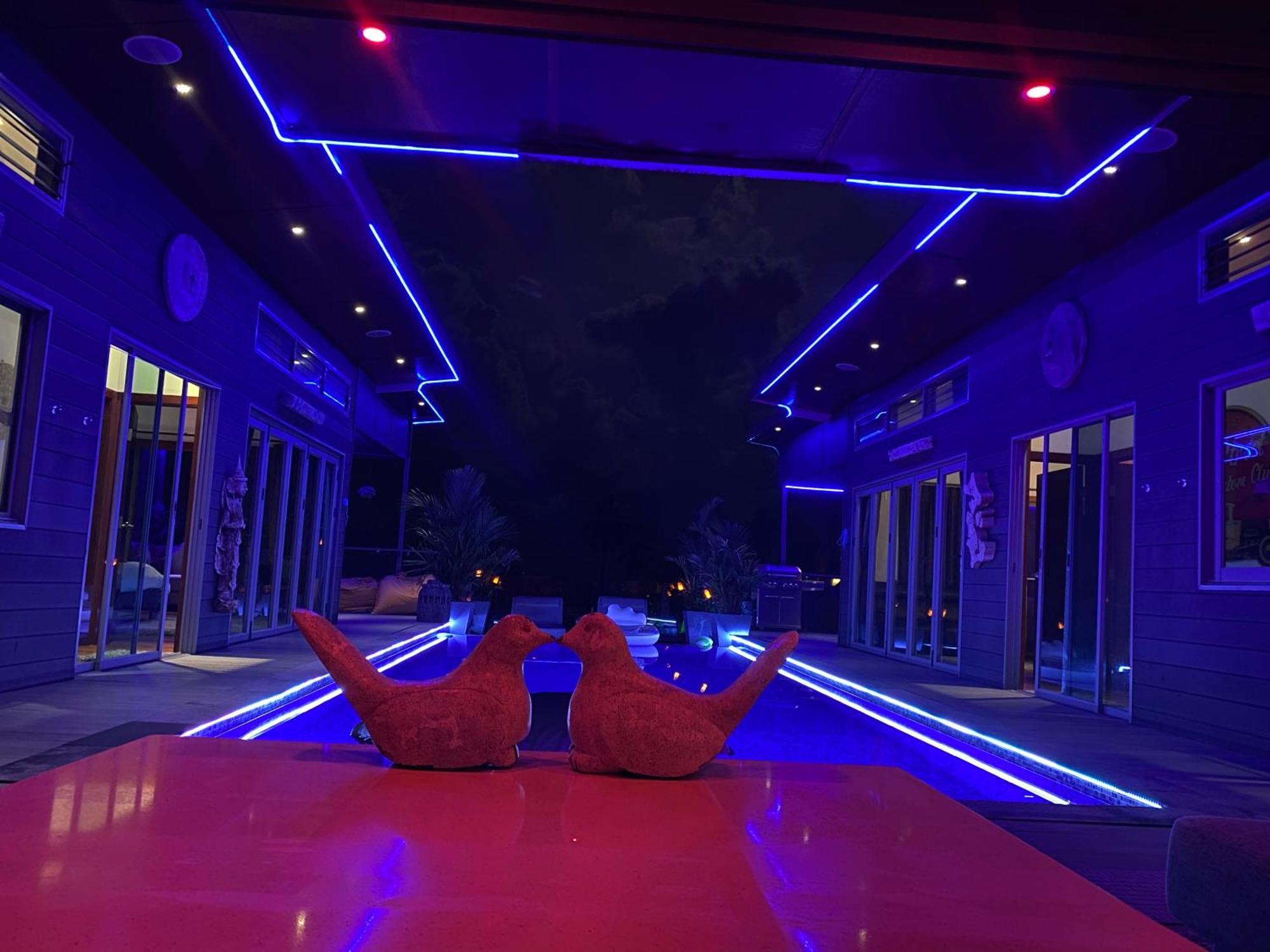 Stunning Villa With Ocean Views And Free Car شاطئ لاماي المظهر الخارجي الصورة