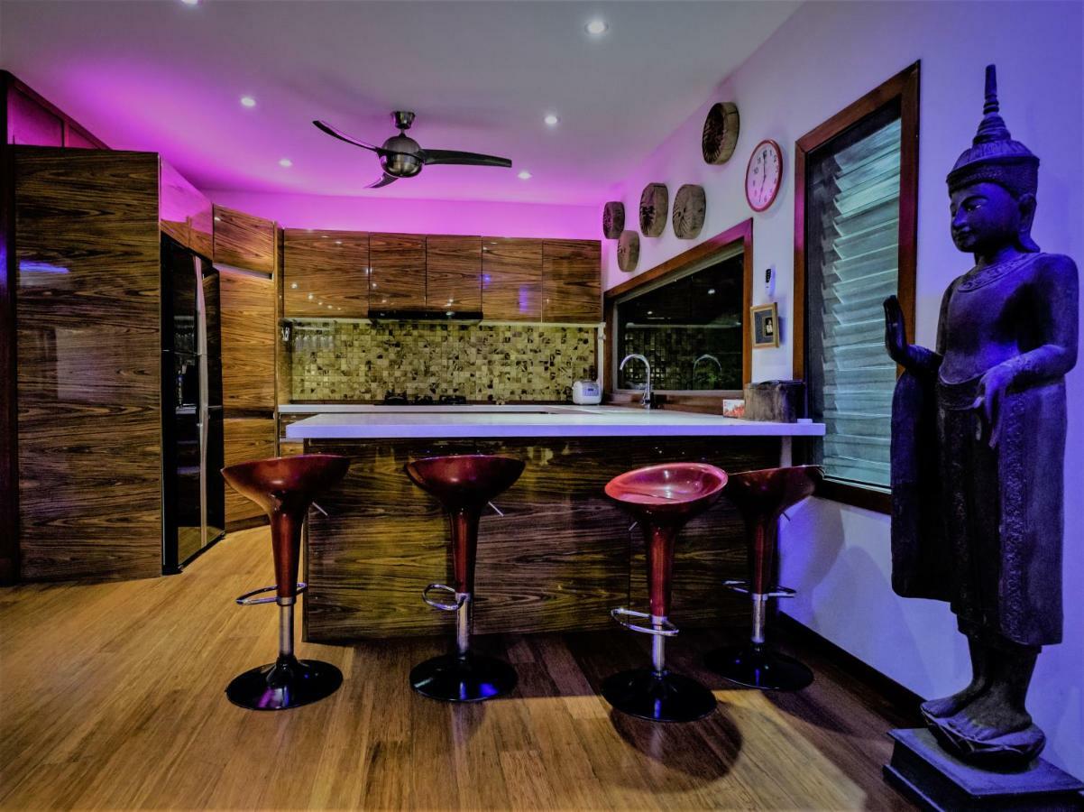 Stunning Villa With Ocean Views And Free Car شاطئ لاماي المظهر الخارجي الصورة